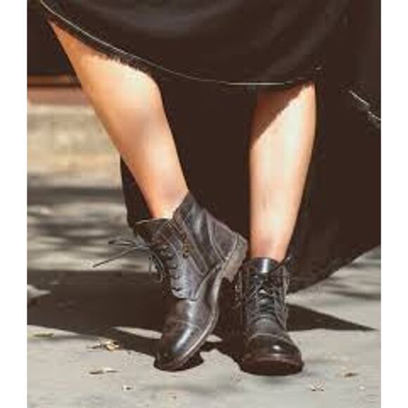 BED STU Bonnie Combat Boots Leather Size 6 Lace Up BADDIE RUGGED GRUNGE FAIRY - Picture 1 of 5
